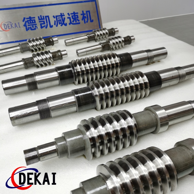 德凱批量加工高精度雙導程、圓弧齒尼曼齒形等各種齒形蝸桿